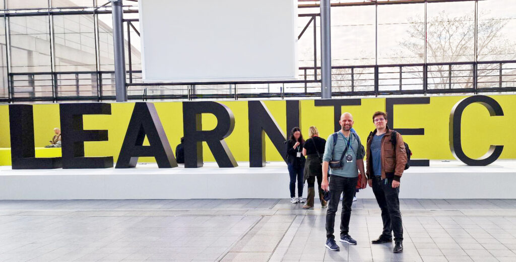 Foto vom IT-Team des Vereins auf der Messe LearnTec